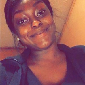 Meet your Posher, Shamia